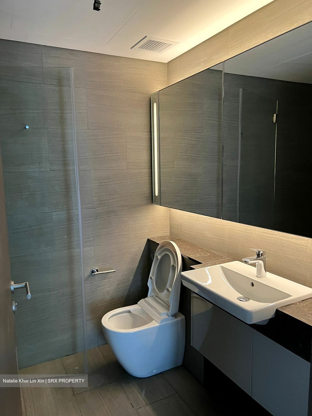 Sims Avenue (D14), Condominium #586752681